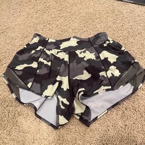 Lululemon hotty hot shorts